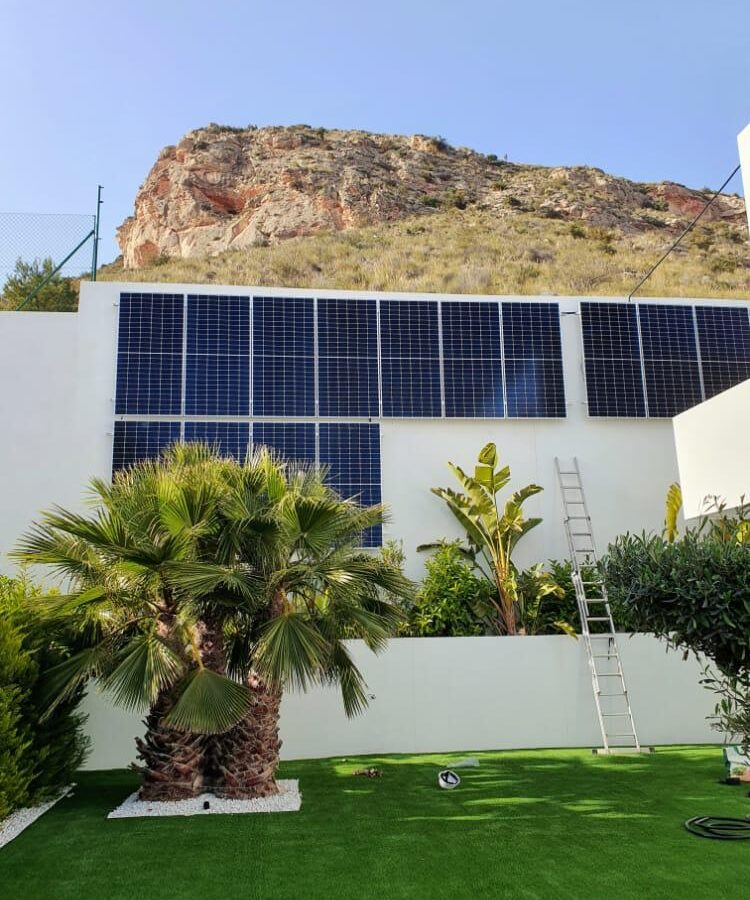 Finestrat solar panels